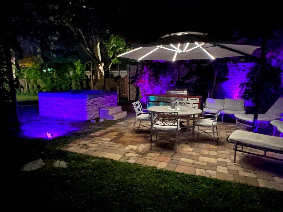 Close To Beaches With Hot Tub And Large Garden Sarasota Exterior photo